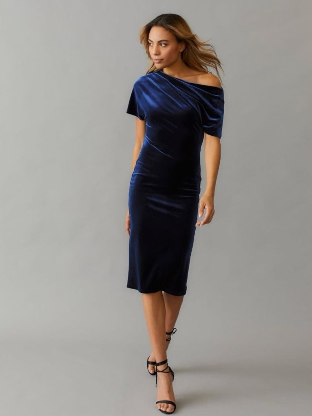 Me and Thee Midnight Velvet Off-Shoulder Dress in Navy NWT